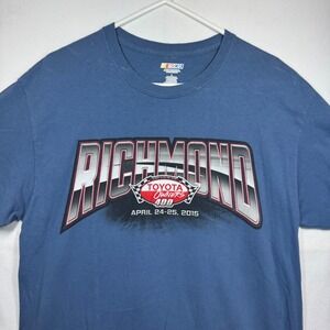NASCAR 2015 Richmond Toyota Owners 400 Racing Graphic T-Shirt Size‎ Large